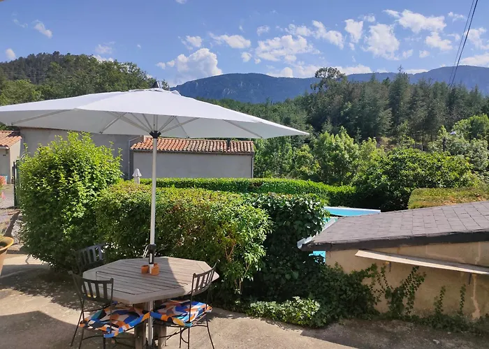 Apartament Coste De Laval